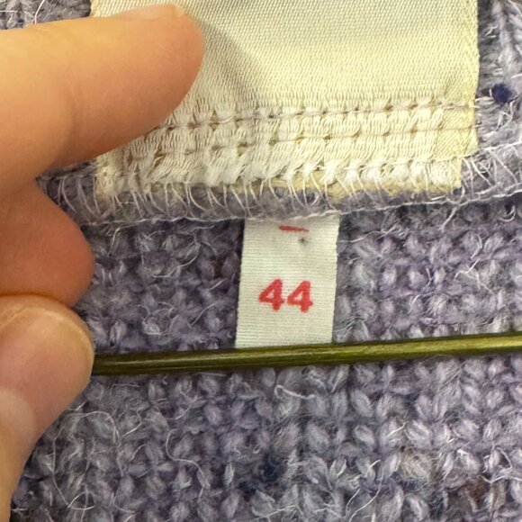 Vintage German-made wool blend grandpa sweater - women's M - Picture 7 of 10